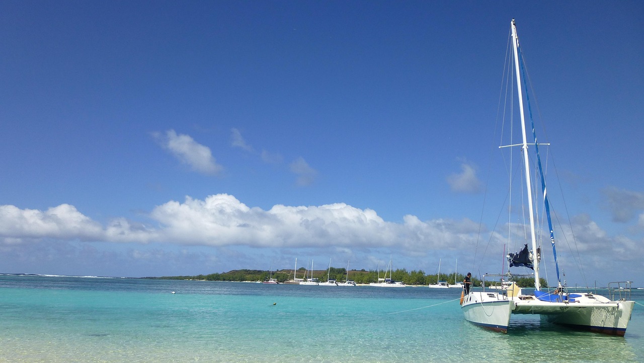 catamaran, sailing ship, ship, sea, vacations, beach, heaven, ocean, blue, landscape, water, clear, boat, riverbank, coast, nature, indian ocean, mauritius, sand, island, catamaran, catamaran, catamaran, catamaran, mauritius, mauritius, mauritius, mauritius, mauritius